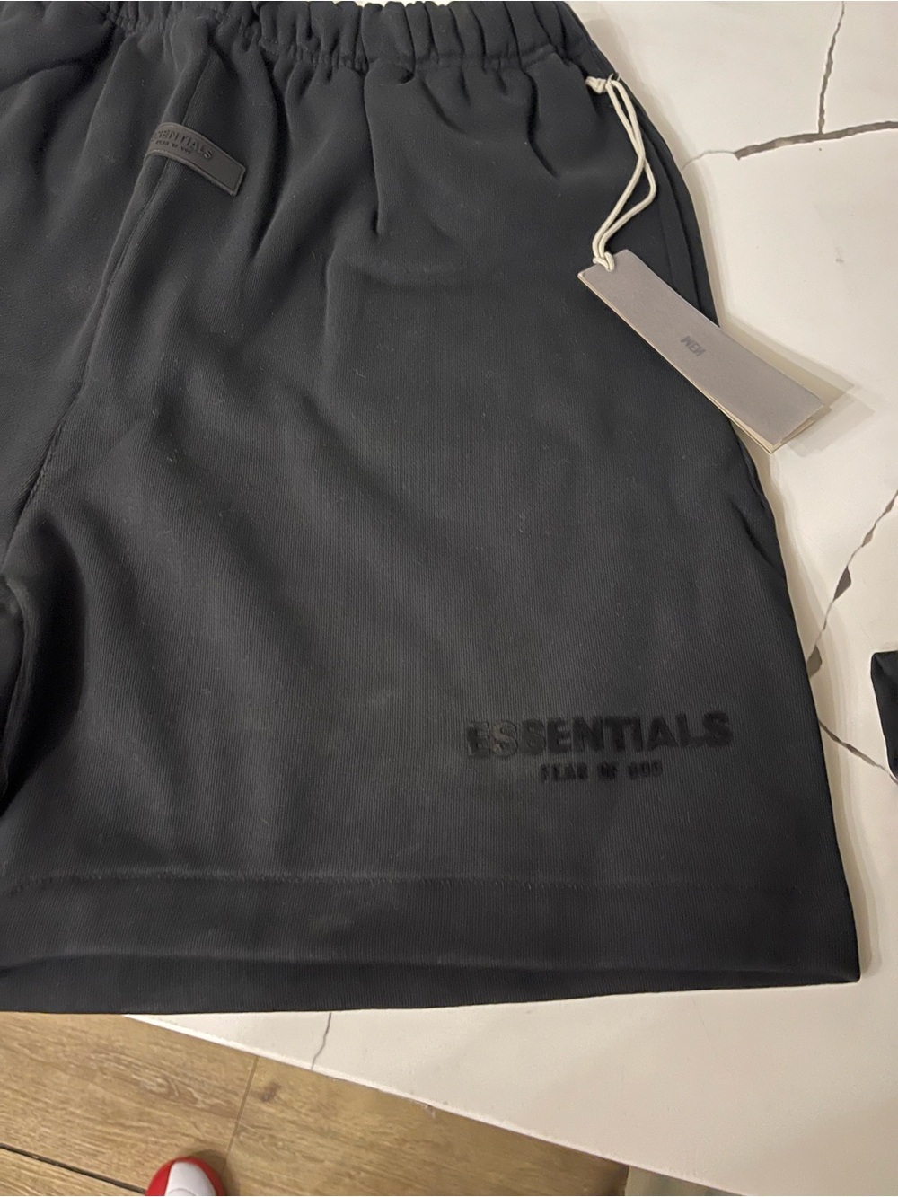 Mens Black Essentials Set. Shirt and short. Size M. - Picture 7 of 9